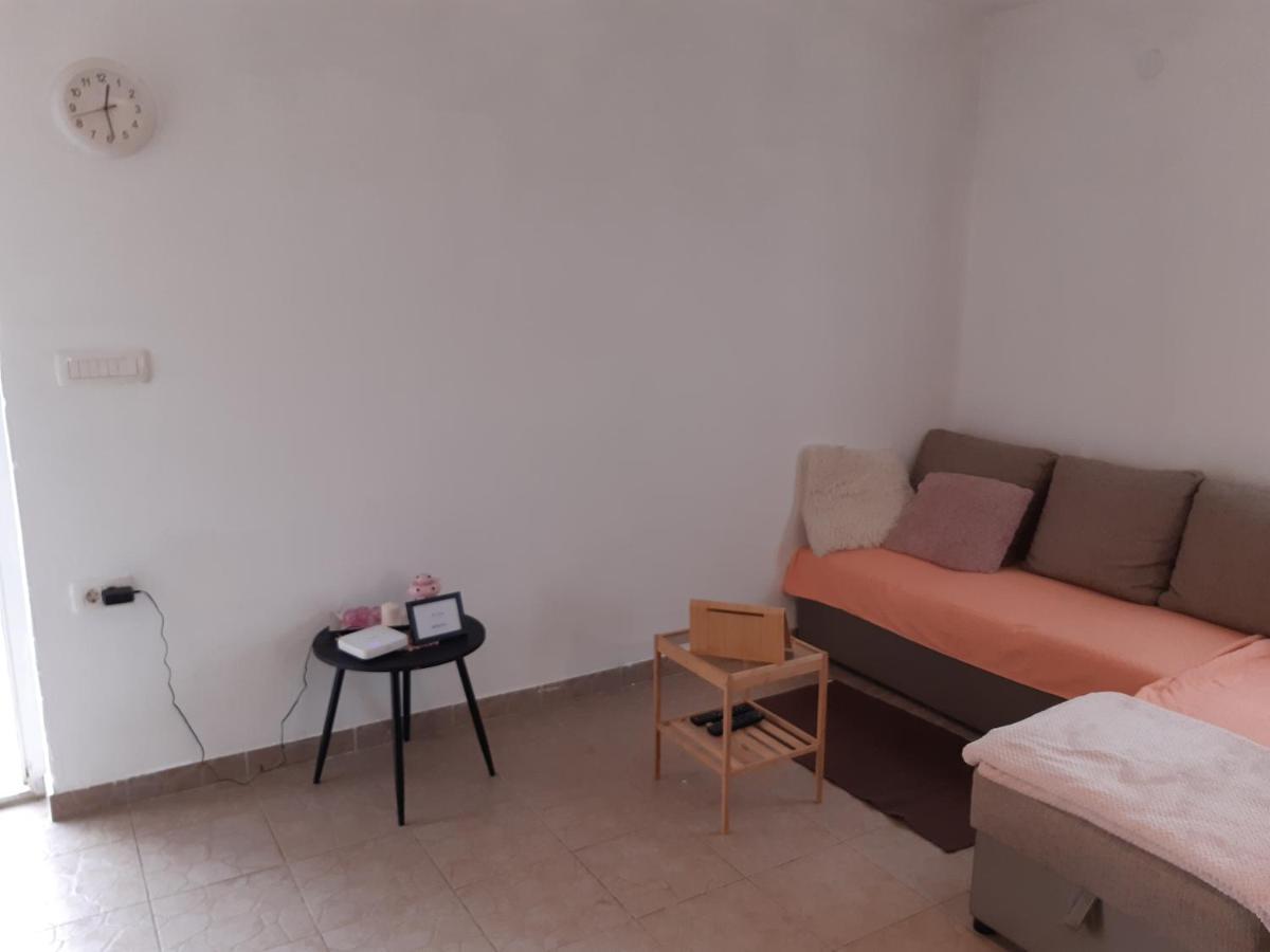 Ližnjan Lave II Cozy Houseヴィラ エクステリア 写真